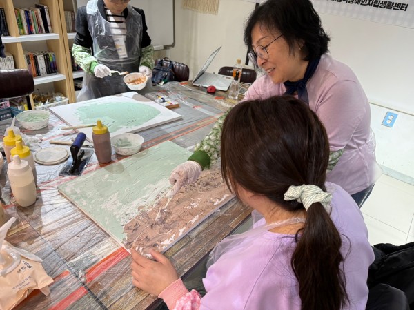 2482e30f1799a14ed4d50d979bdaf612_1764926